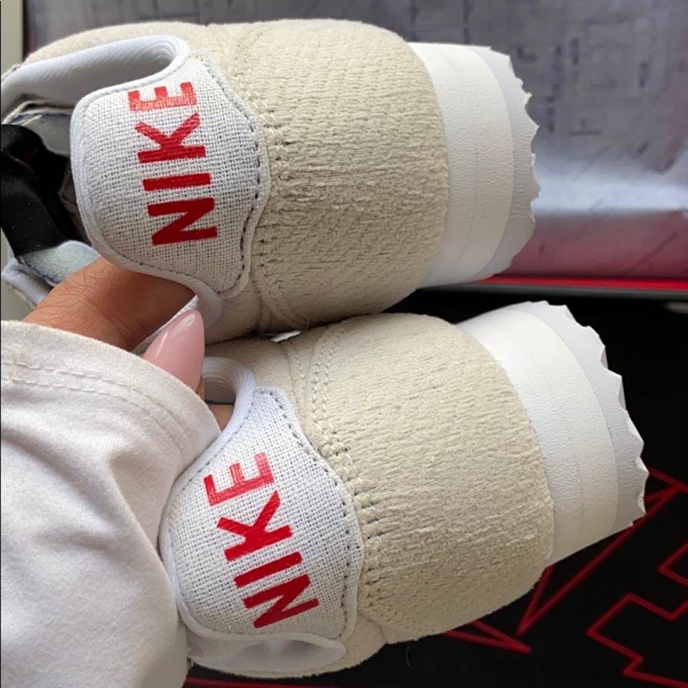 NWT Nike Classic Cortez Stranger Things - Picture 6 of 8